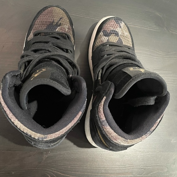 Air Jordan 1 Heiress Black/Camo Sz 5y/6.5w - Picture 8 of 8